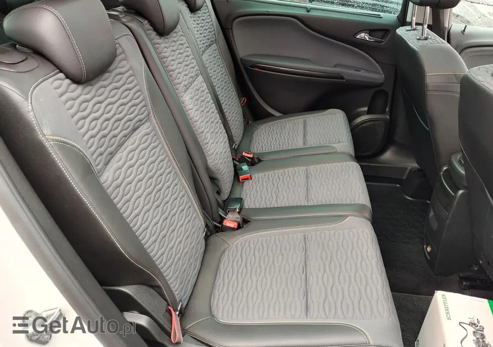 OPEL Zafira Tourer 2.0 CDTI Sport