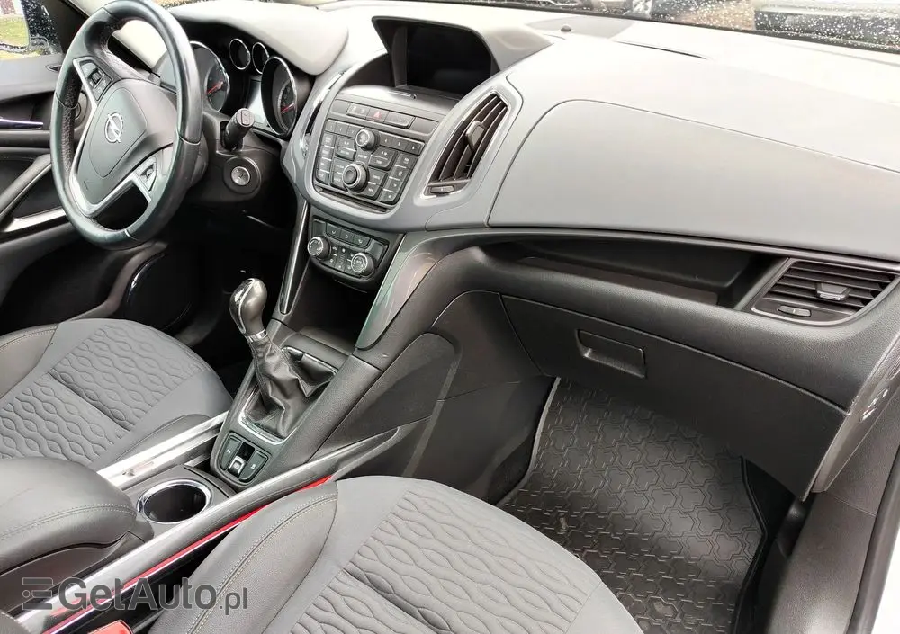 OPEL Zafira Tourer 2.0 CDTI Sport