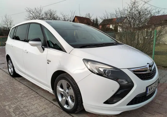 OPEL Zafira Tourer 2.0 CDTI Sport