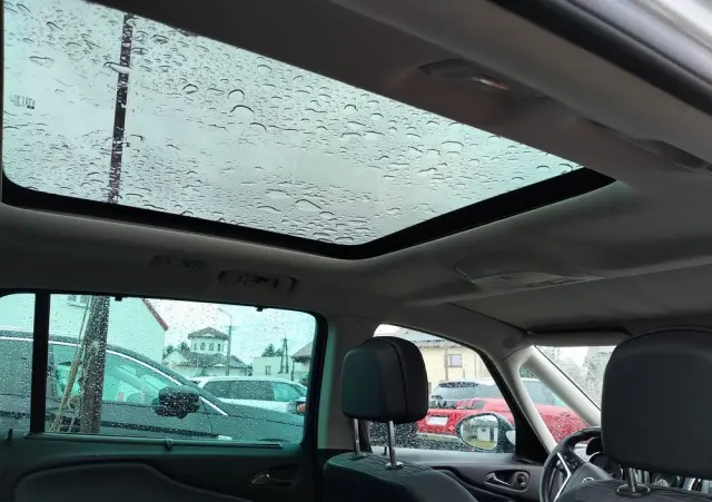 OPEL Zafira Tourer 2.0 CDTI Sport