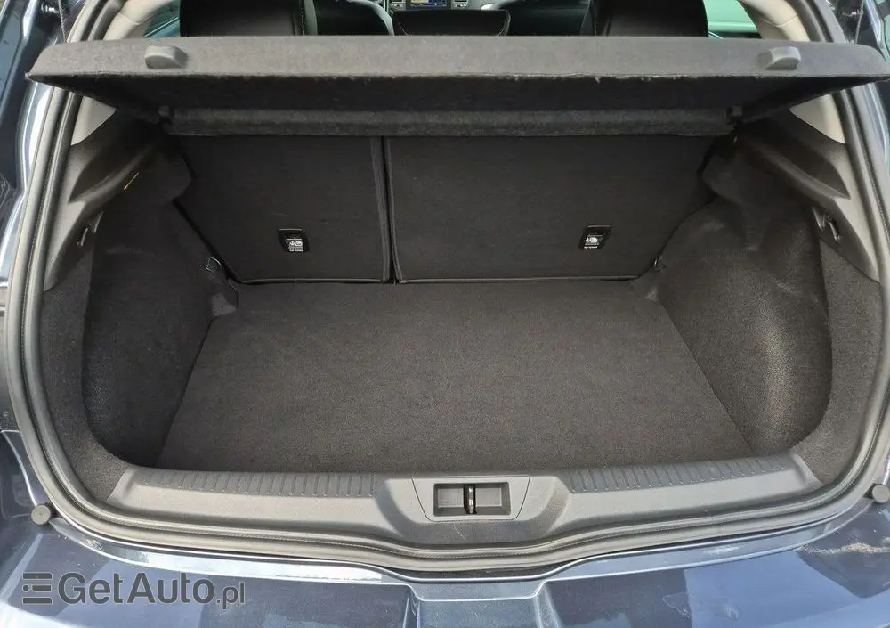 RENAULT Megane 1.2 16V TCe Energy Bose