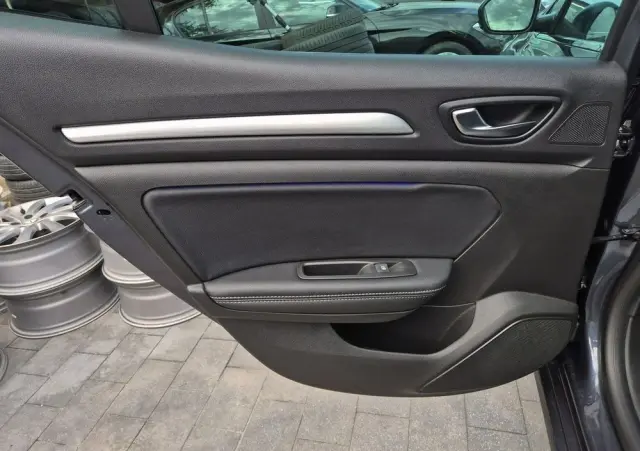 RENAULT Megane 1.2 16V TCe Energy Bose