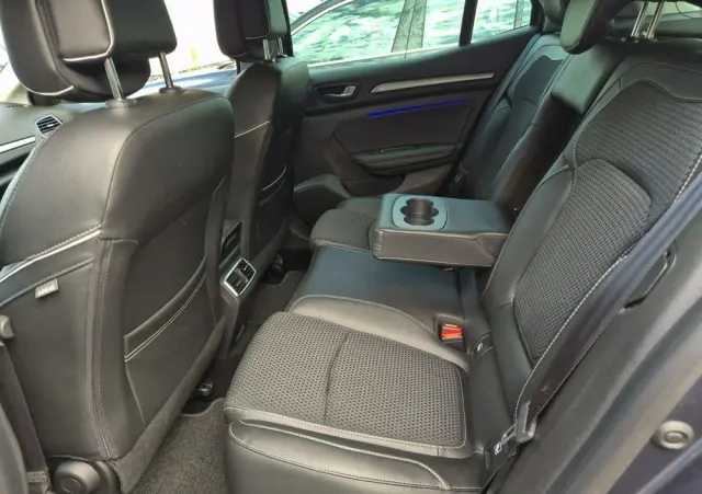 RENAULT Megane 1.2 16V TCe Energy Bose