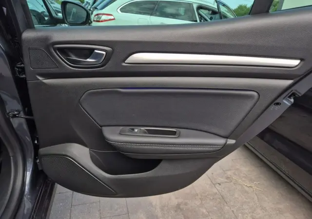 RENAULT Megane 1.2 16V TCe Energy Bose