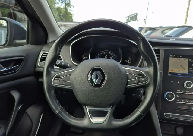 RENAULT Megane 1.2 16V TCe Energy Bose