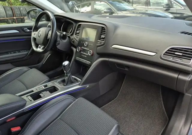 RENAULT Megane 1.2 16V TCe Energy Bose