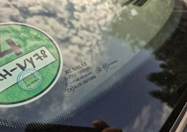 RENAULT Megane 1.2 16V TCe Energy Bose