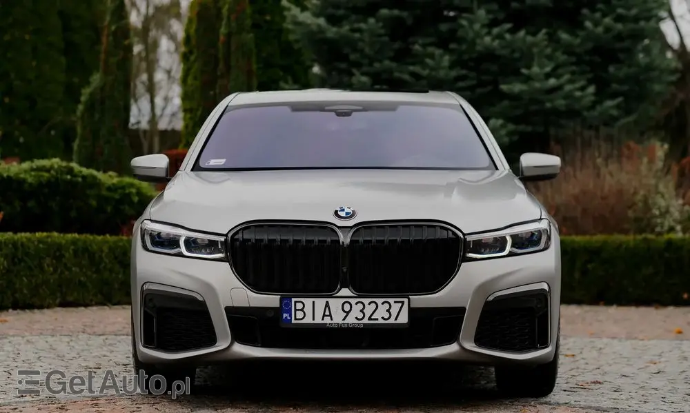 BMW Seria 7 750i xDrive