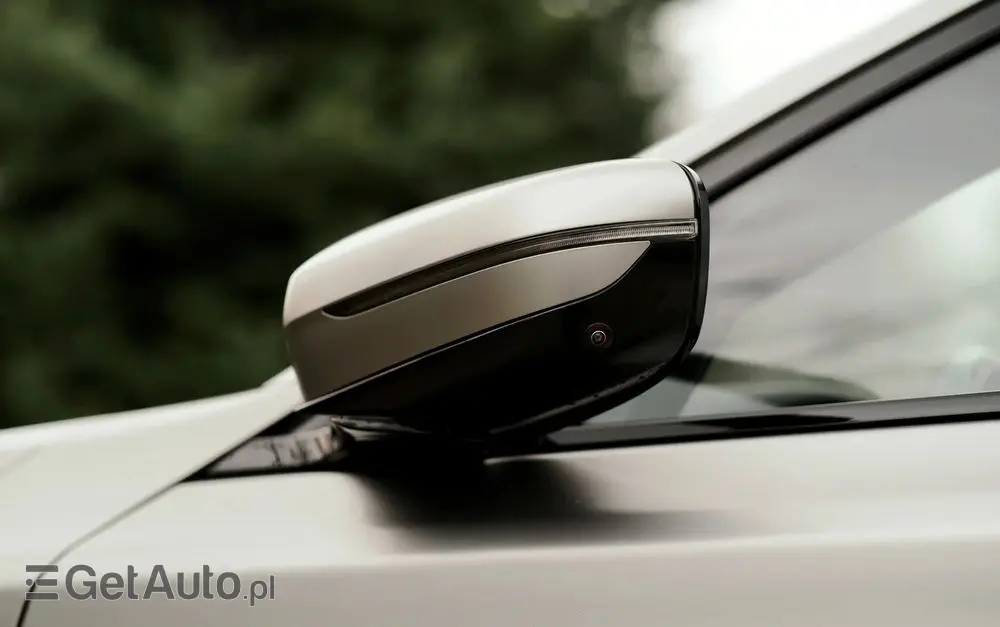 BMW Seria 7 750i xDrive