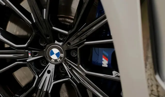 BMW Seria 7 750i xDrive