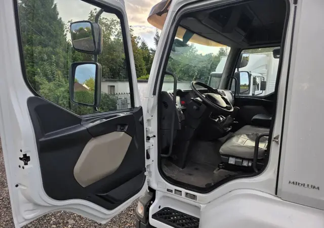 RENAULT Midlum 240 DXI 