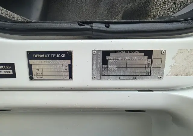 RENAULT Midlum 240 DXI 