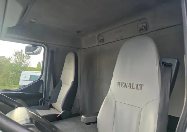RENAULT Midlum 240 DXI 