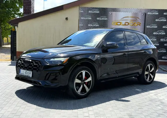 AUDI Q5 45 TFSI quattro S tronic S line