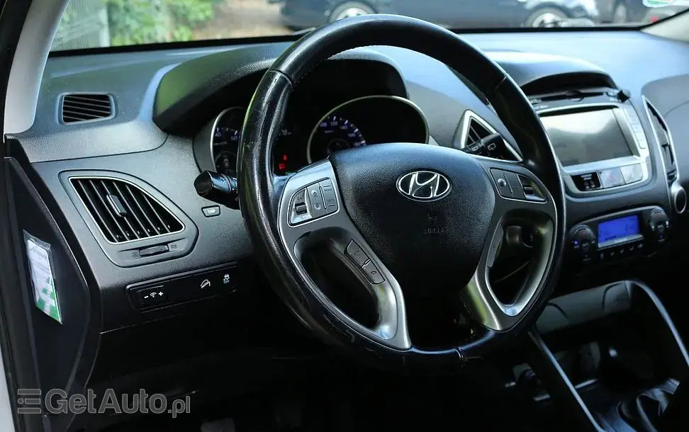 HYUNDAI Ix35 2.0 Premium 2WD