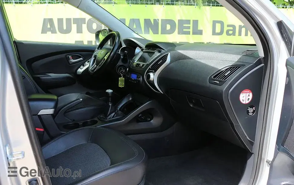 HYUNDAI Ix35 2.0 Premium 2WD