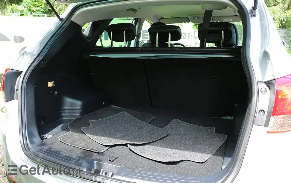 HYUNDAI Ix35 2.0 Premium 2WD