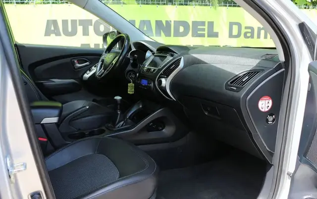 HYUNDAI Ix35 2.0 Premium 2WD