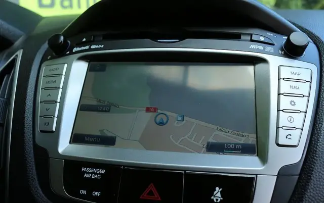 HYUNDAI Ix35 2.0 Premium 2WD