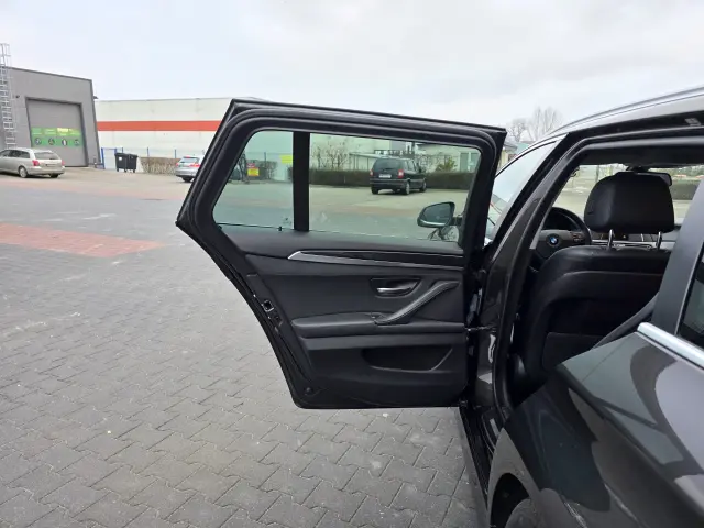 BMW Seria 5 518