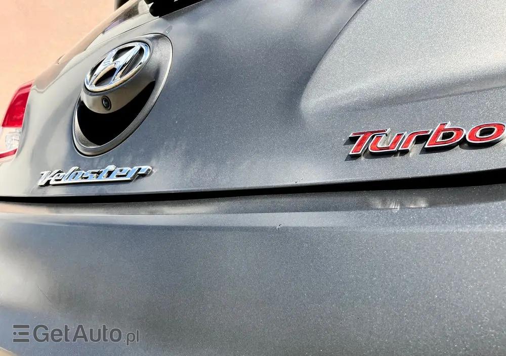 HYUNDAI Veloster 1.6 Turbo Matt Finish