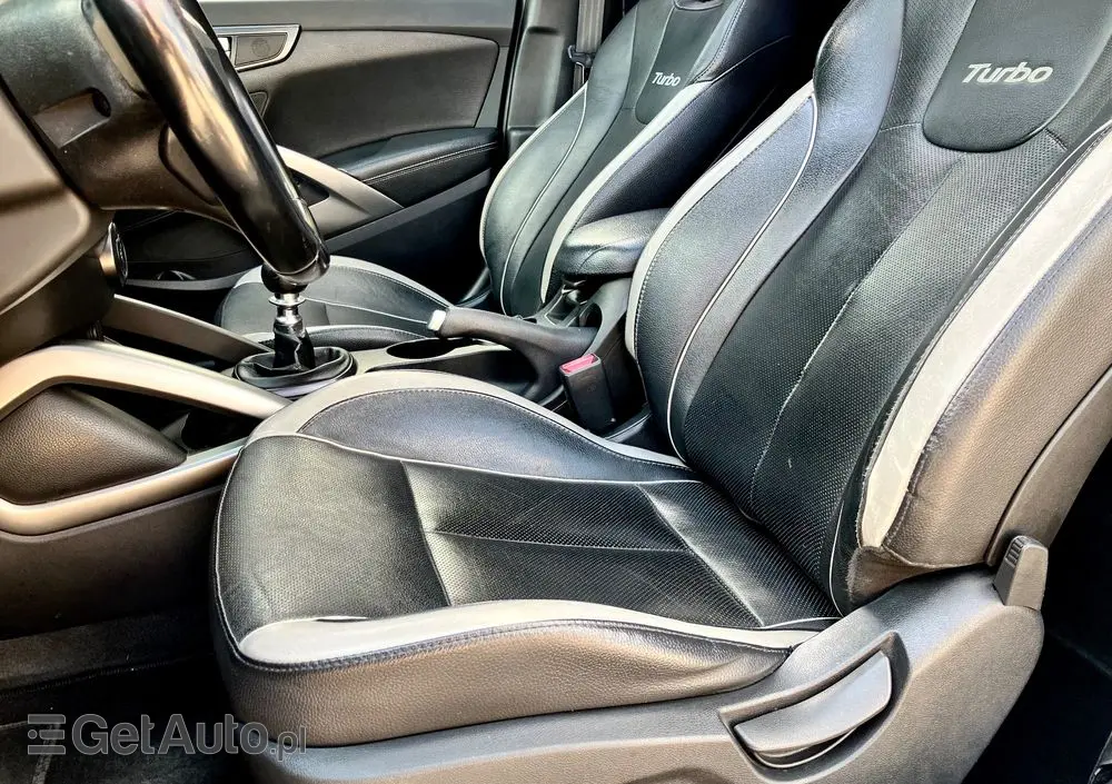 HYUNDAI Veloster 1.6 Turbo Matt Finish