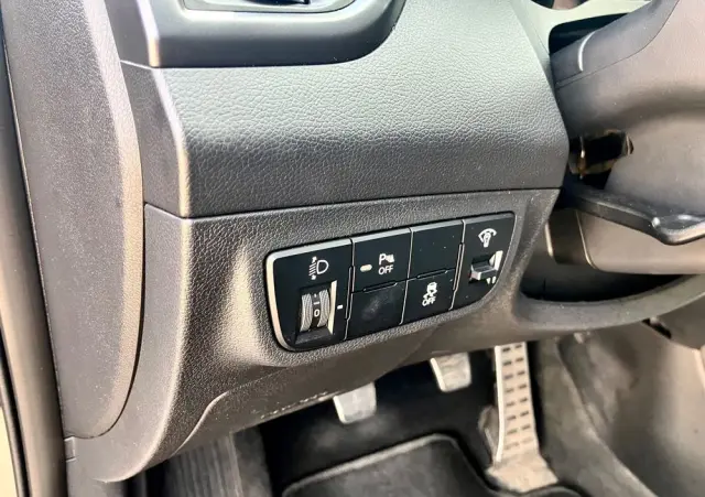 HYUNDAI Veloster 1.6 Turbo Matt Finish