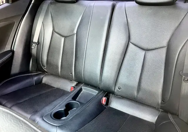 HYUNDAI Veloster 1.6 Turbo Matt Finish