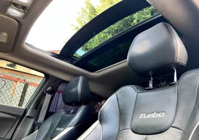 HYUNDAI Veloster 1.6 Turbo Matt Finish