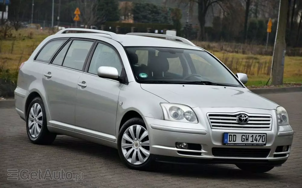 TOYOTA Avensis 