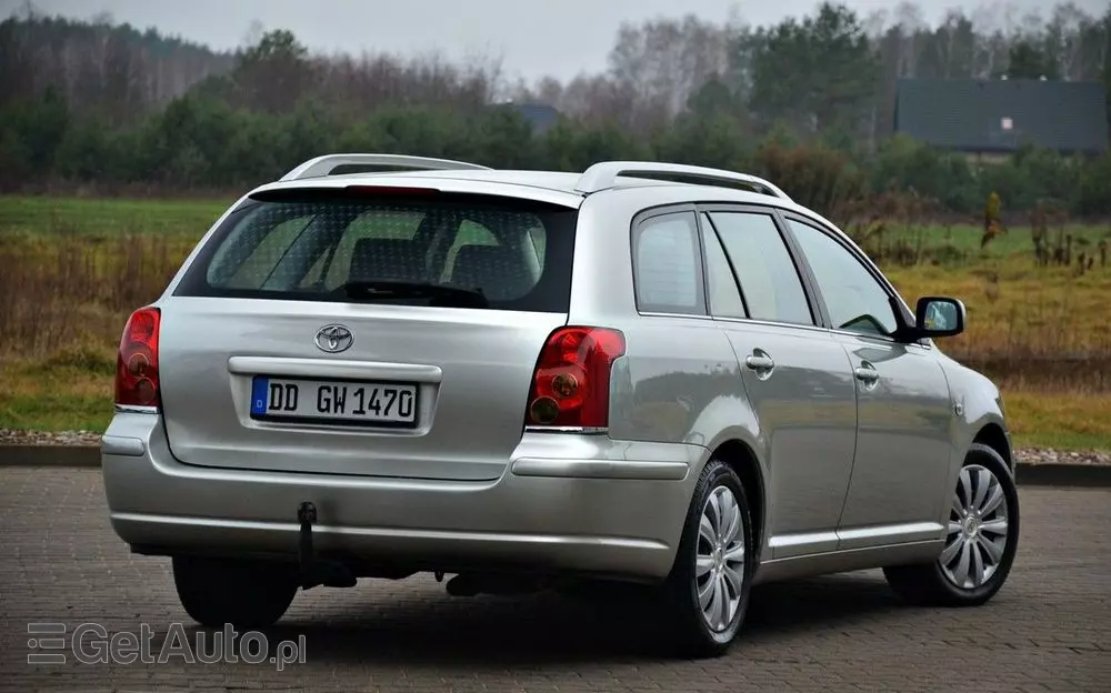 TOYOTA Avensis 