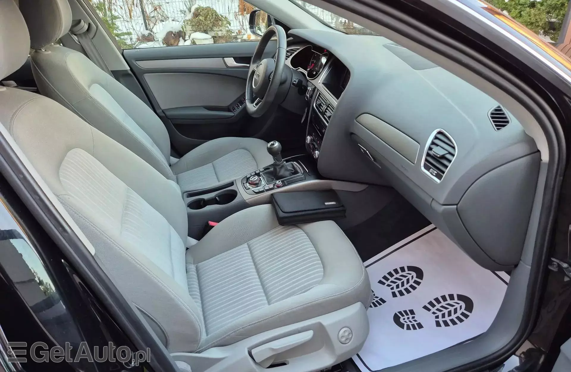 AUDI A4 