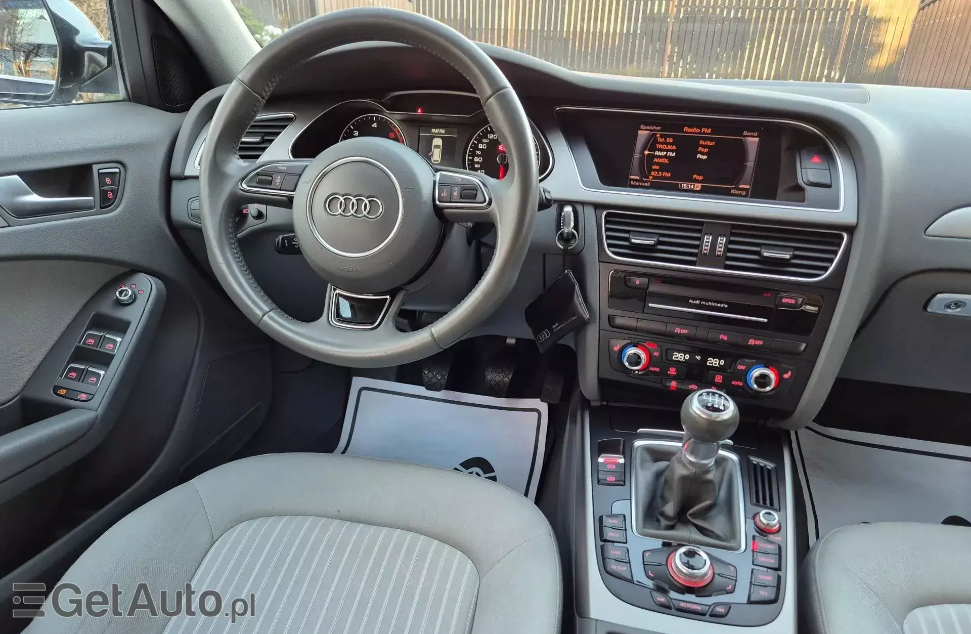 AUDI A4 