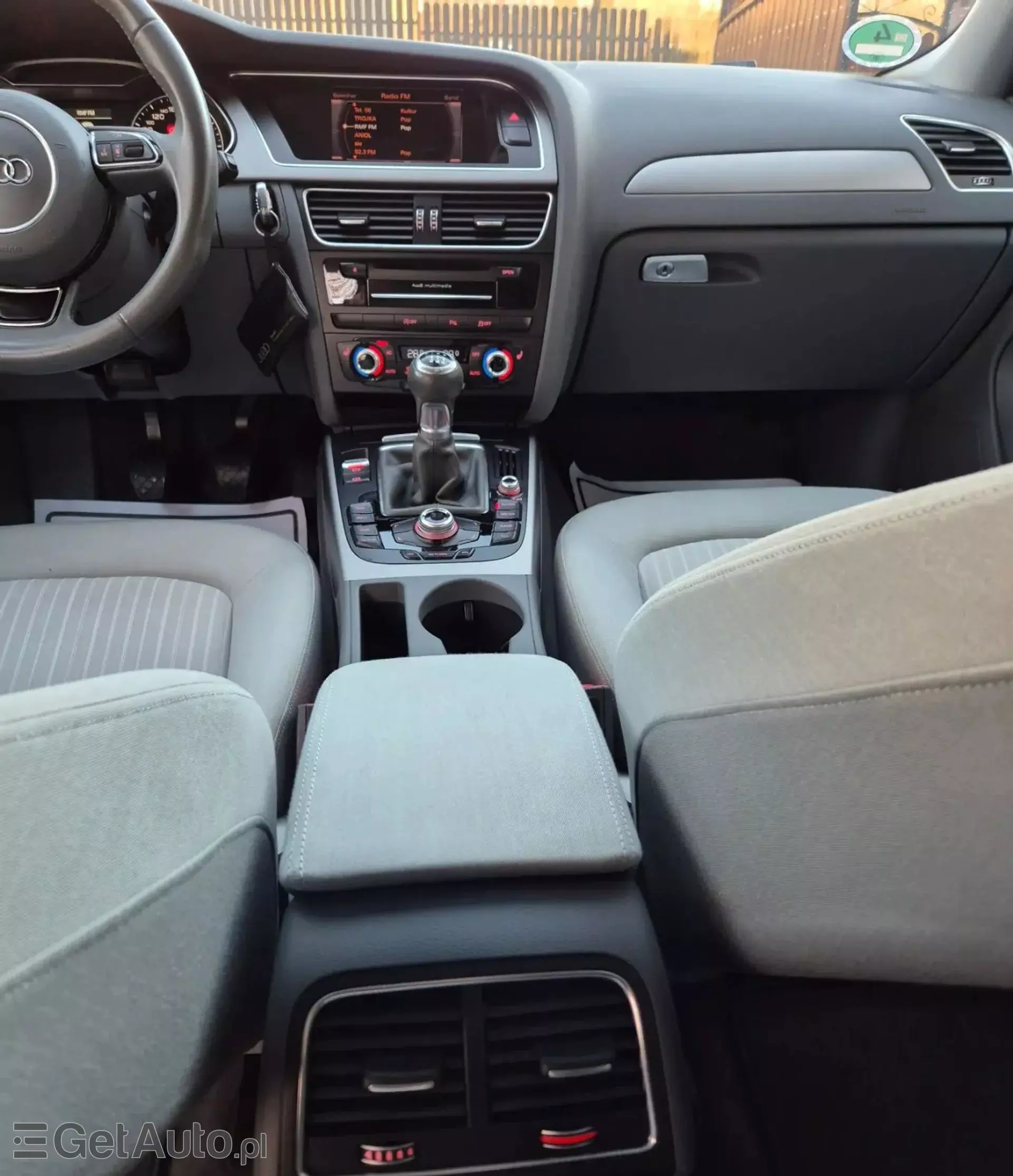 AUDI A4 