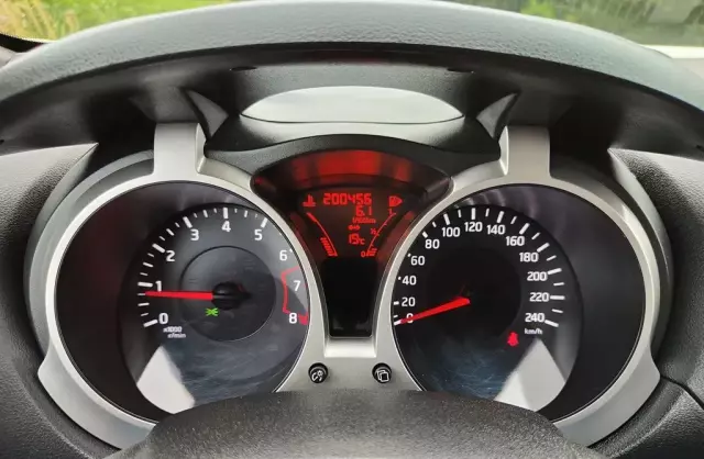 NISSAN Juke 1.6 (117 KM)