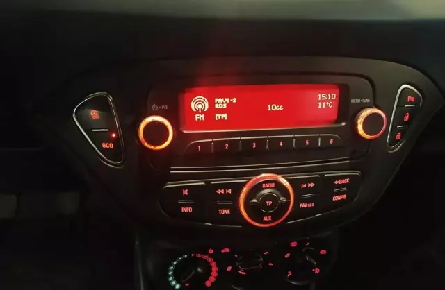 OPEL Corsa 