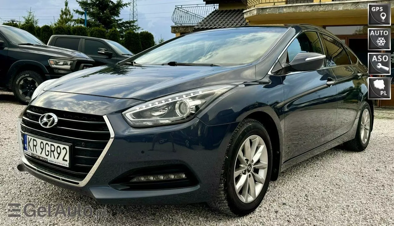 HYUNDAI I40 1.7 CRDi BlueDrive Comfort DCT