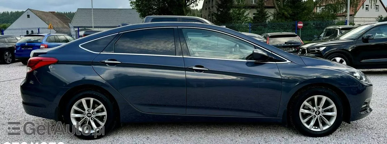 HYUNDAI I40 1.7 CRDi BlueDrive Comfort DCT