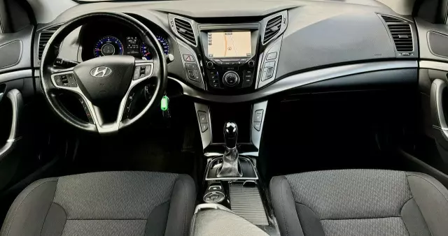 HYUNDAI I40 1.7 CRDi BlueDrive Comfort DCT