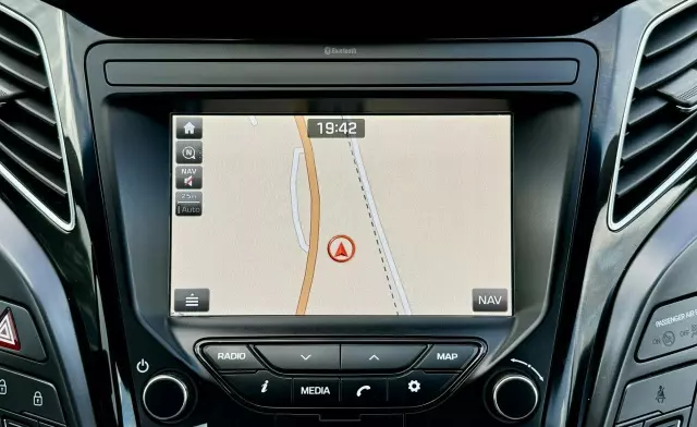 HYUNDAI I40 1.7 CRDi BlueDrive Comfort DCT