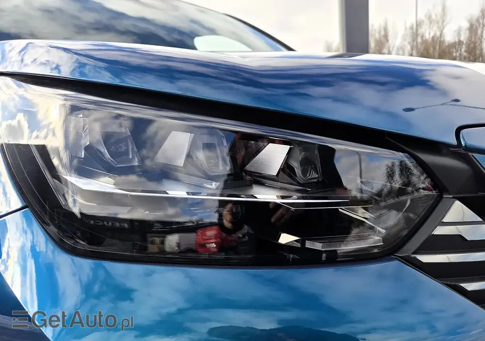 PEUGEOT 2008 PureTech mHEV GT e-DCS6