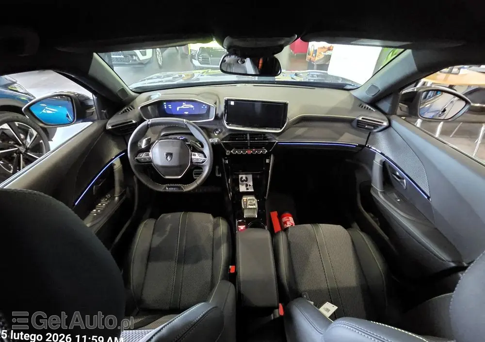 PEUGEOT 2008 PureTech mHEV GT e-DCS6