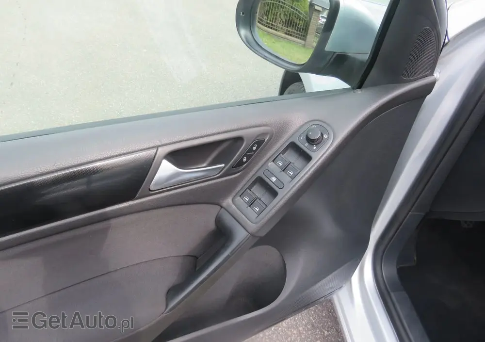 VOLKSWAGEN Golf 1.6 TDI 4Motion BlueMotion Technology Comfortline