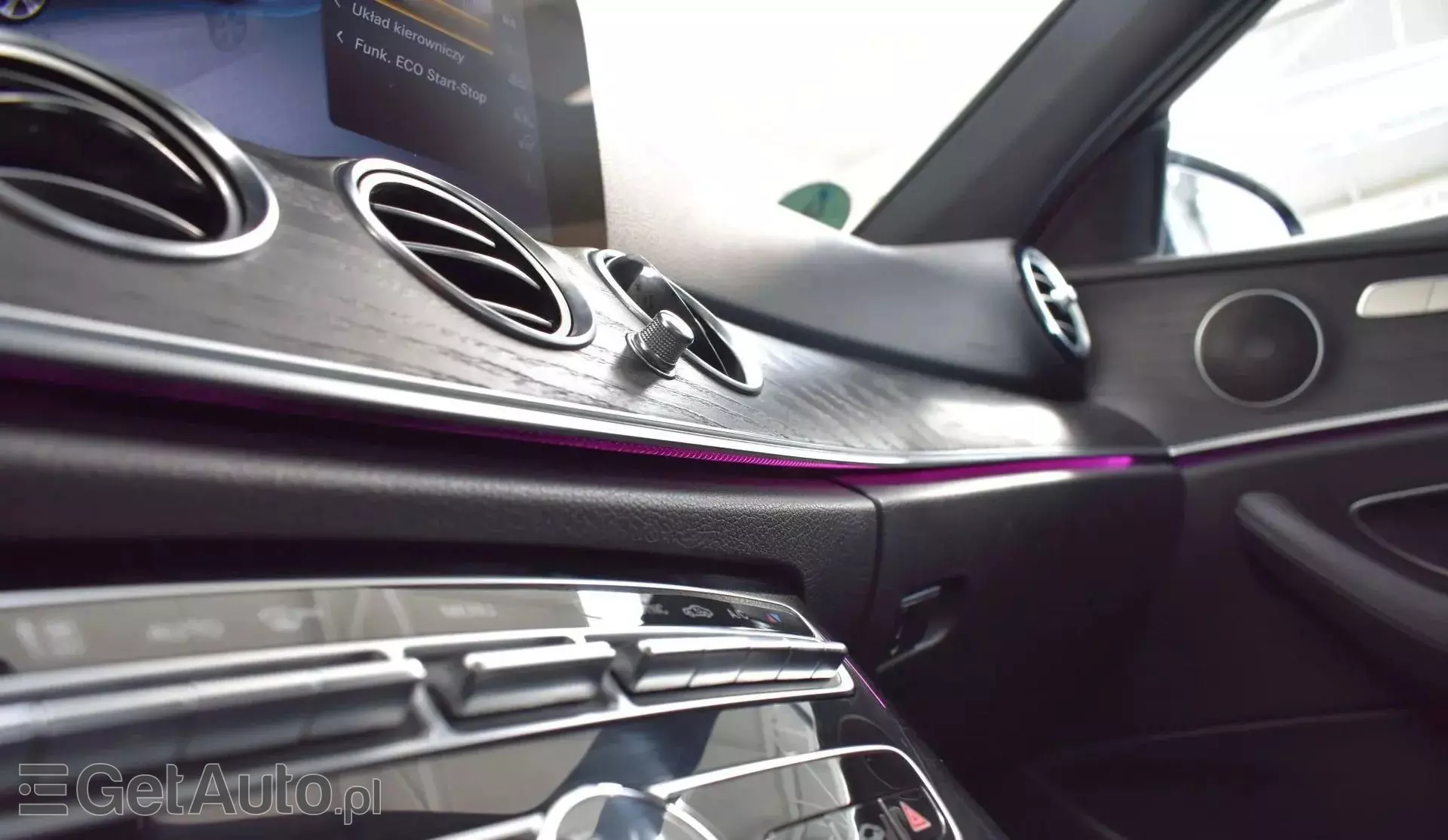 MERCEDES-BENZ Klasa E 