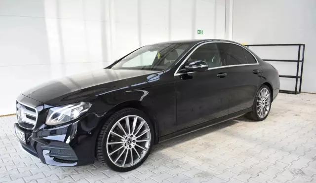 MERCEDES-BENZ Klasa E 