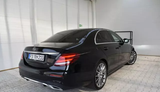 MERCEDES-BENZ Klasa E 