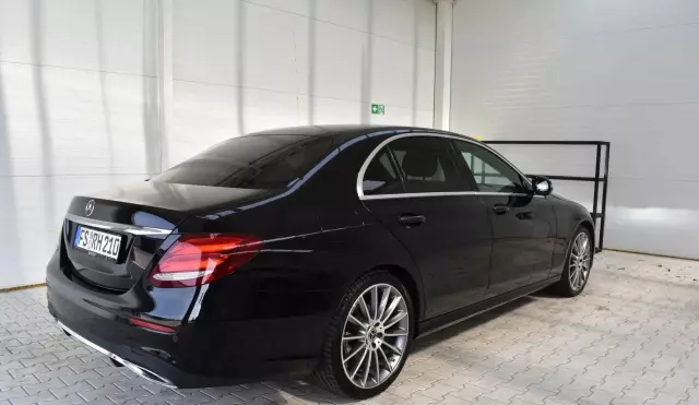 MERCEDES-BENZ Klasa E 