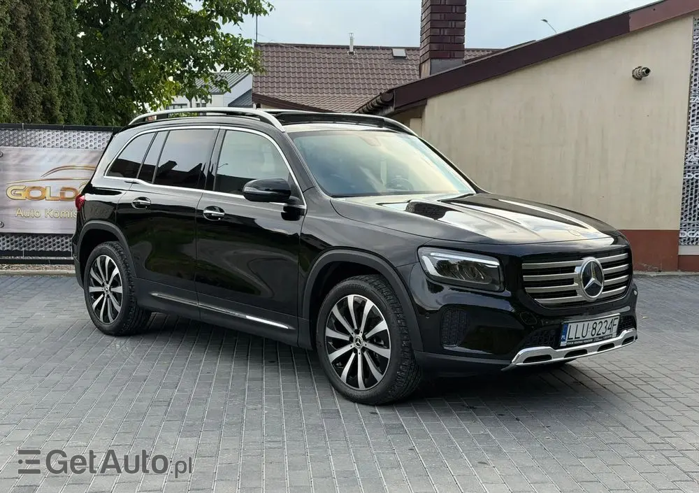 MERCEDES-BENZ GLB 250 4Matic 8G-DCT
