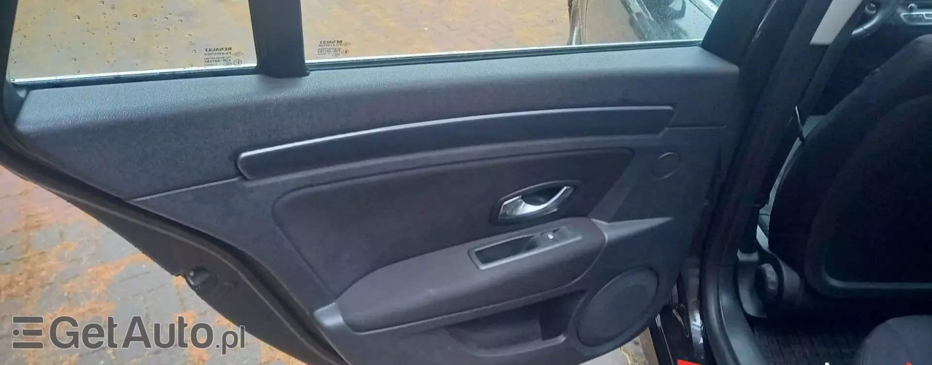 RENAULT Laguna 2.0 16V (140 KM)