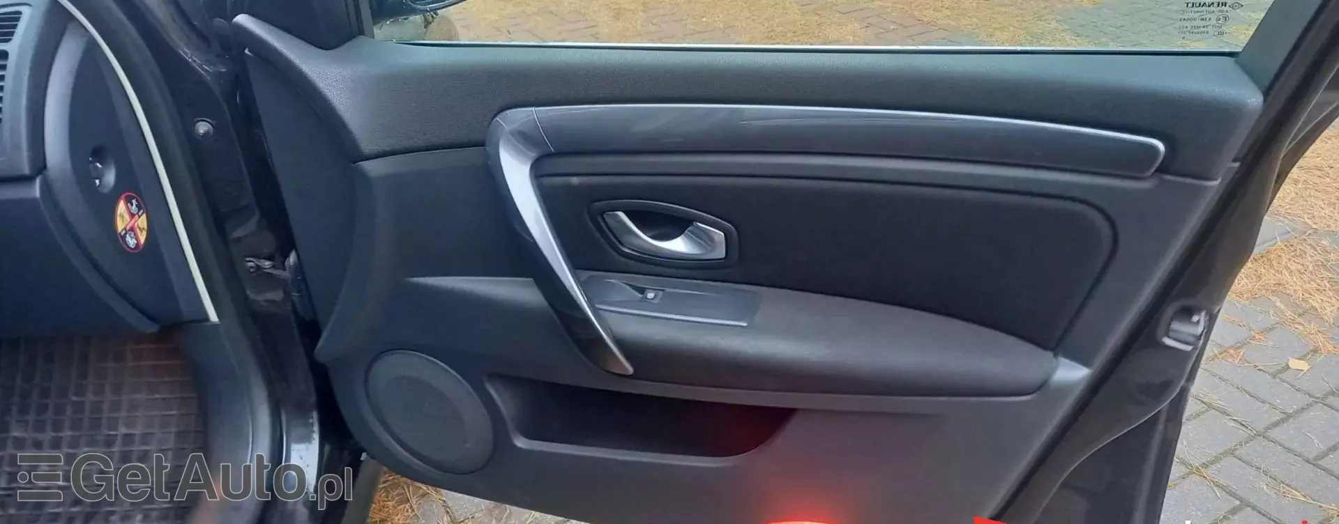 RENAULT Laguna 2.0 16V (140 KM)